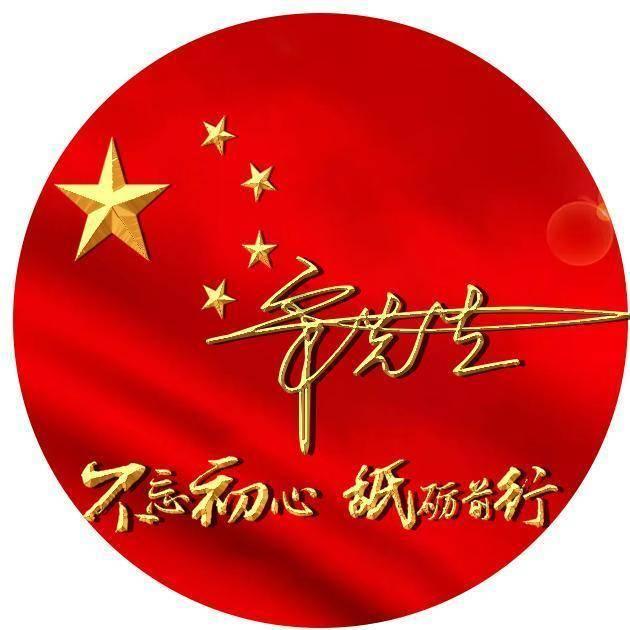 藏了31年！原来她就是“戏骨”何政军妻子，难怪当年拒绝巩俐示爱